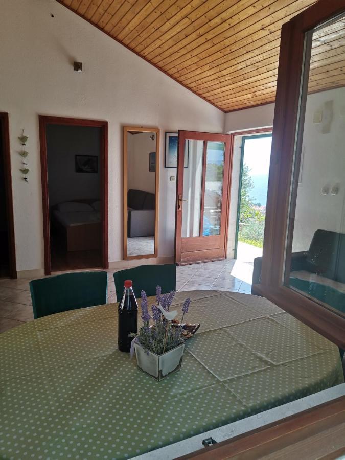 Holiday Home Vineyard House Бол Экстерьер фото
