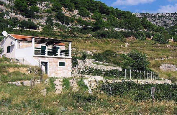 Holiday Home Vineyard House Бол Экстерьер фото